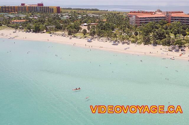 Cuba Varadero Barcelo Arenas Blancas En más de 300 metros de distancia hay algas.