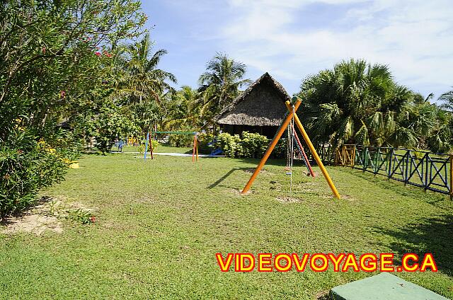 Cuba Varadero ROC Arenas Doradas El campo de grandes juegos suficientes.