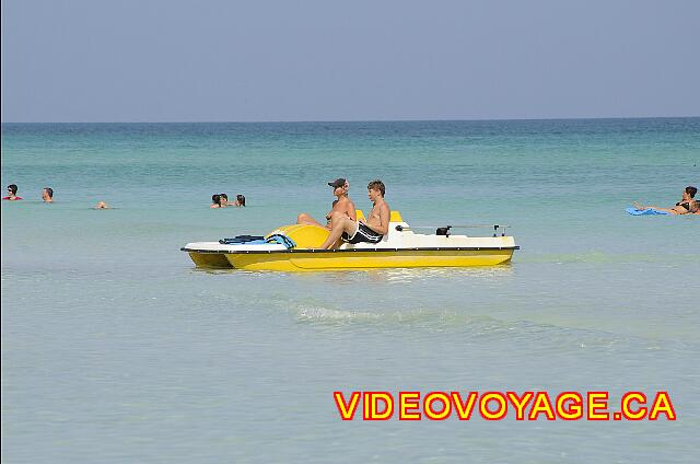 Cuba Varadero ROC Arenas Doradas Un pédalot qui reviens au centre nautique.