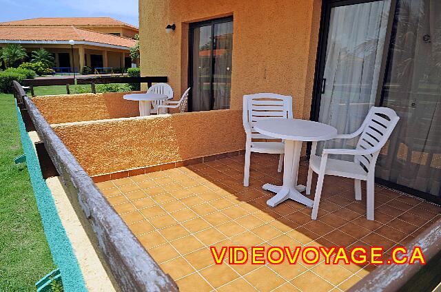 Cuba Varadero ROC Arenas Doradas Les balcons sont profond, certaines chambres ont un balcon voisin juxtaposé.