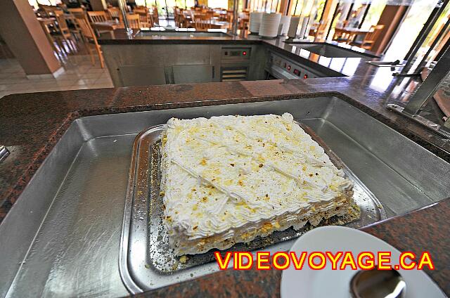 Cuba Varadero ROC Arenas Doradas Un gateau