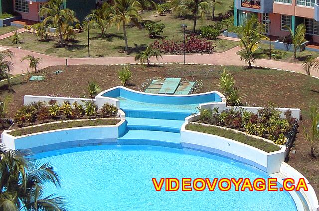 Cuba Varadero Solymar Une chute d'eau à l'extrémité de la piscine
