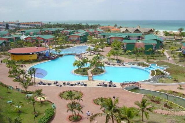 Cuba Varadero Solymar La piscina en la apertura del hotel.