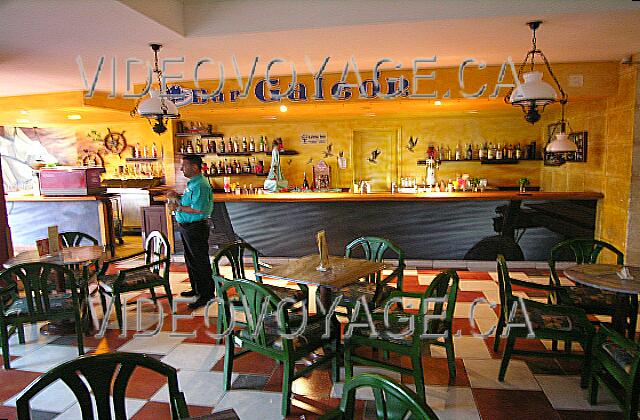 Cuba Varadero Melia Las Antillas Le bar El Mirador...
