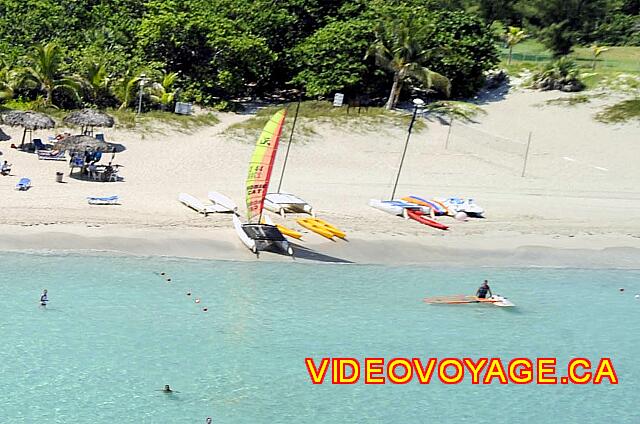 Cuba Varadero Melia Las Antillas El equipo de deportes acuáticos en la playa en 2009.