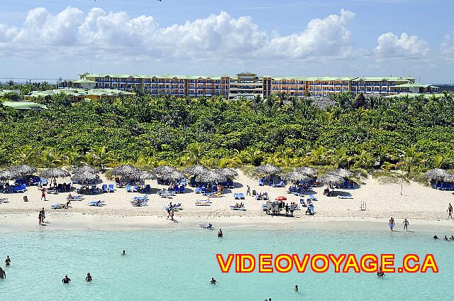 Cuba Varadero Melia Las Antillas El hotel se encuentra a 200 metros de la playa, algunas casas a menos de 50 metros.