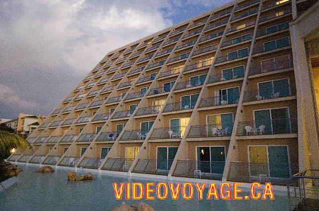 Cuba Varadero blau Varadero Balconies of the standard rooms ...