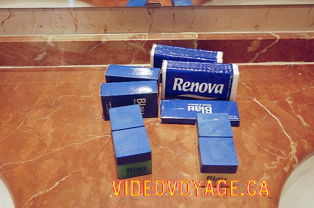 Cuba Varadero blau Varadero Soap, shampoo and facial tissue.