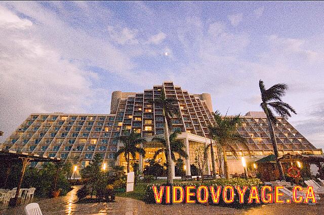 Cuba Varadero blau Varadero The moon above.