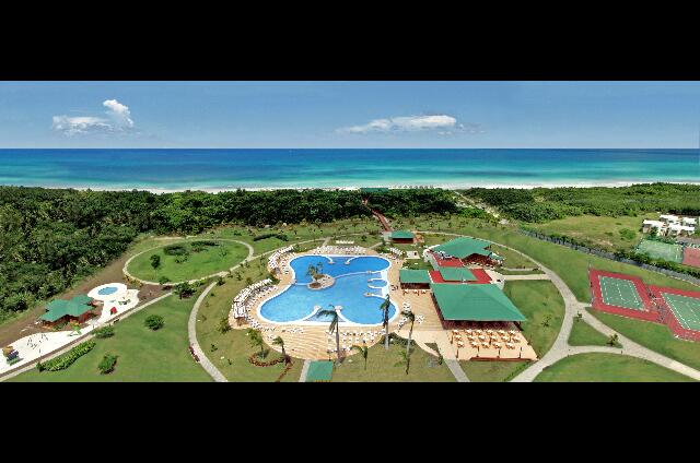 Cuba Varadero blau Varadero Hotel The rear view of a room.