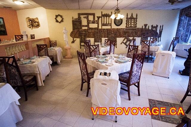 Cuba Varadero Breezes Varadero Enough space between each table for privacy.