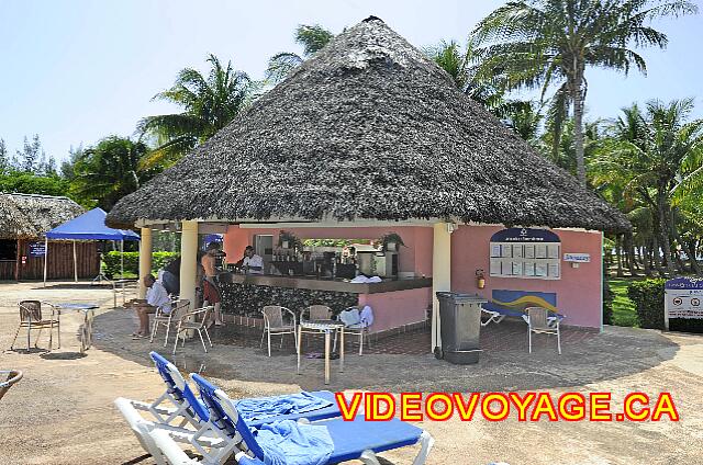 Cuba Varadero Brisas del Caribe Un bar de día popular.