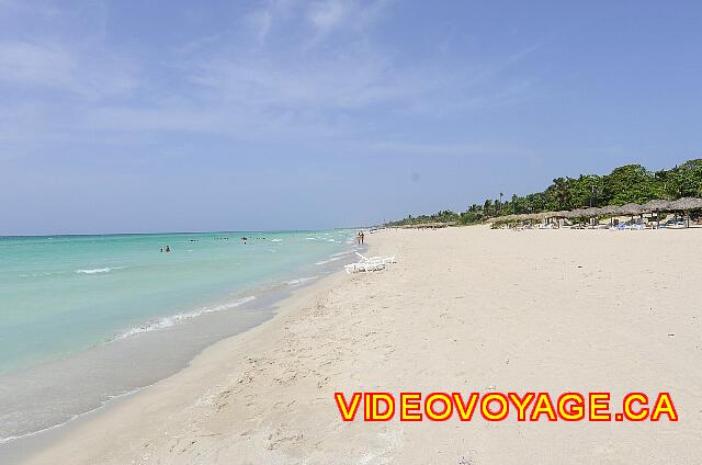 Cuba Varadero Brisas del Caribe Heading east, the beach ends at a little over 3 km.