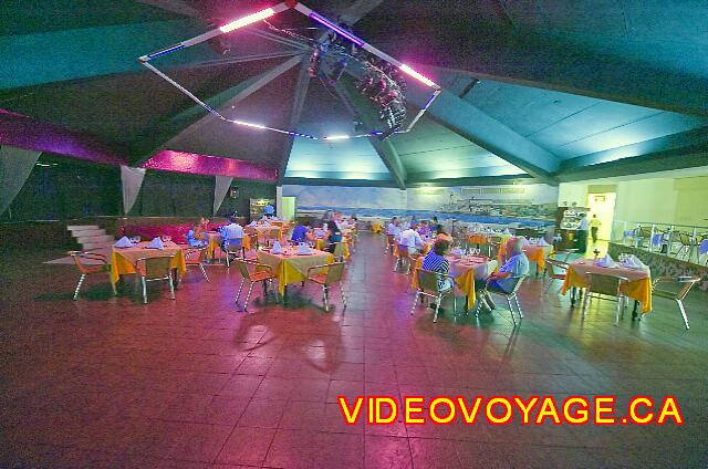 Cuba Varadero Brisas del Caribe A room that can be used for any other purpose during the rainy day after or before dinner.