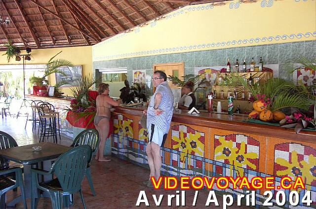 Cuba Varadero Club Amigo Aguas Azules Le snack bar Trinidad en 2004 était aussi populaire qu'aujourd'hui.