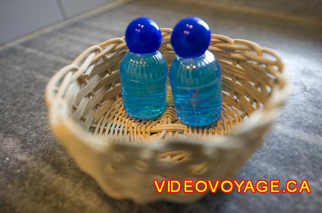 Cuba Varadero Club Amigo Aguas Azules Personal care items is limited to shampoo and shower gel. No washcloth.