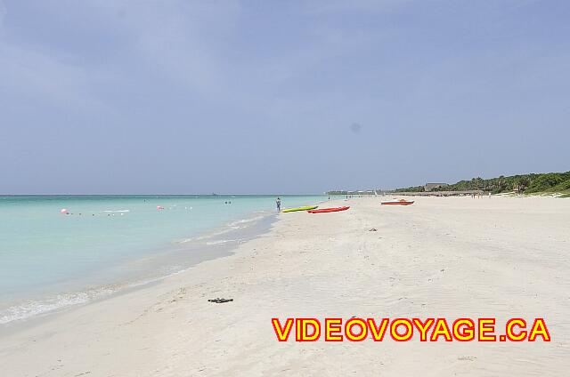 Cuba Varadero Club Amigo Aguas Azules A very deep beach.