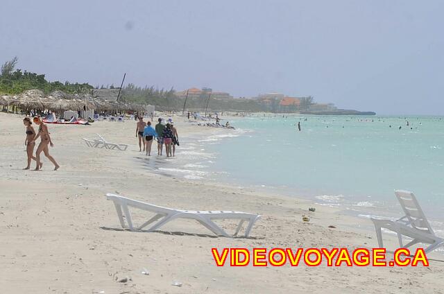 Cuba Varadero Club Amigo Aguas Azules Hacia el oeste, al final, el Oasis Varadero 1920, en los 3 kilómetros.