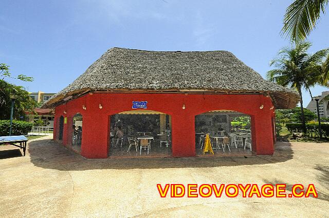 Cuba Varadero Club Amigo Aguas Azules A small snack bar open during the day.