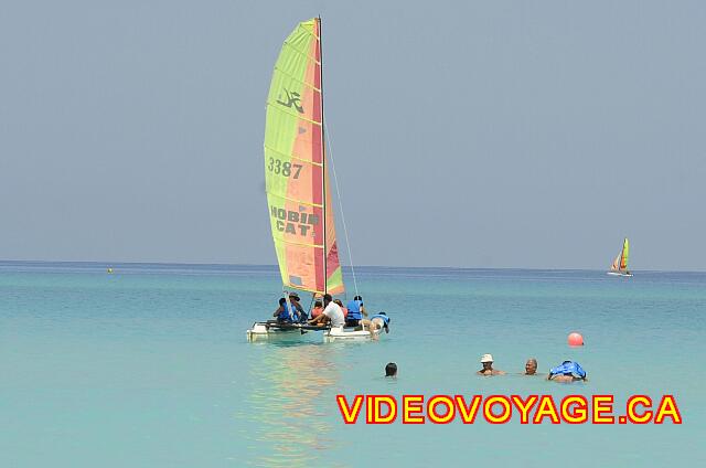 Cuba Varadero Hotel Club Tropical Generalmente hay viento que alcanza buena catamarán velocidad.