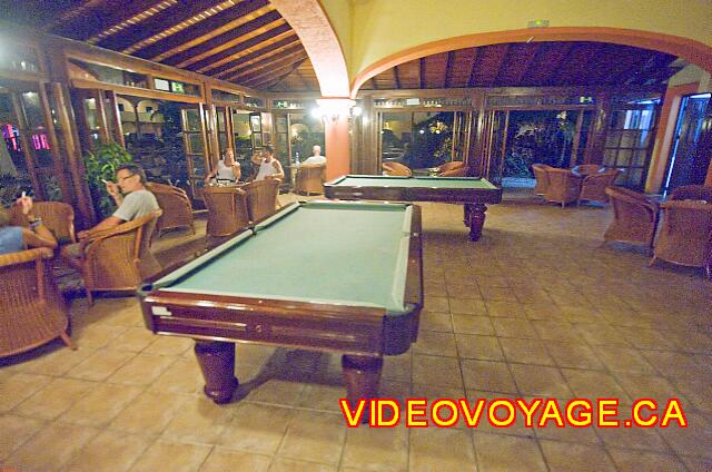 Cuba Varadero Starfish Cuatro Palmas Two pool tables in the Lobby bar.