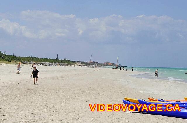 Cuba Varadero Royalton Hicacos Resort And Spa Une plage toujours large vers l'ouest.