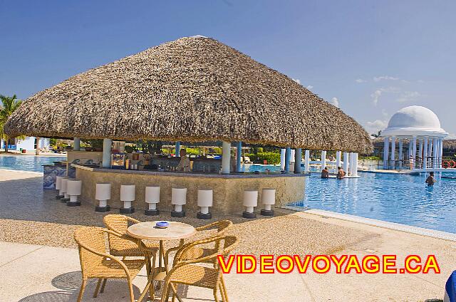 Cuba Varadero Iberostar Varadero A counter with several outdoor seating by the pool.