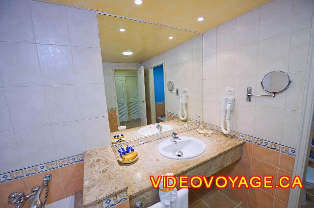 Cuba Varadero Iberostar Varadero The counter in the bathroom big enough room, bright lights, a large mirror, ...