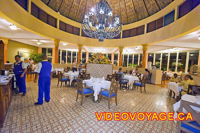 Cuba Varadero Iberostar Varadero Un restaurant climatisé.
