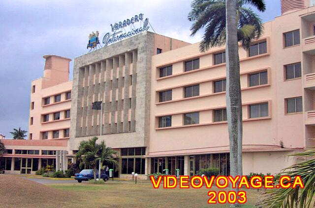 Cuba Varadero International La parte frontal del hotel en 2003.