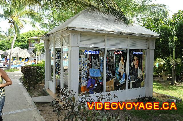 Cuba Varadero Hotel Club Kawama Another store to buy souvenirs.