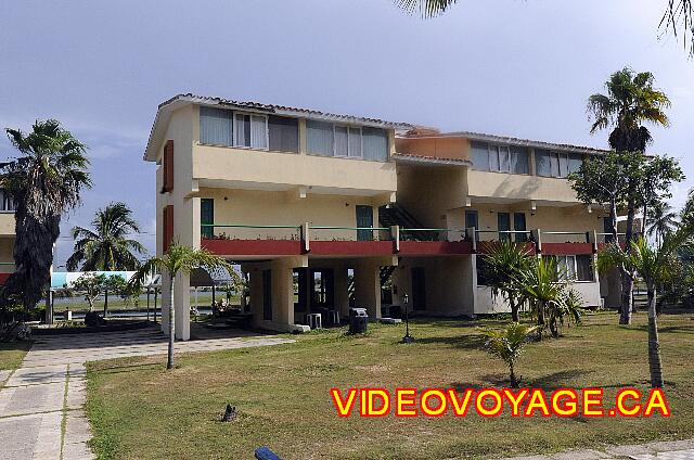 Cuba Varadero Hotel Club Kawama 3 floors of buildings.