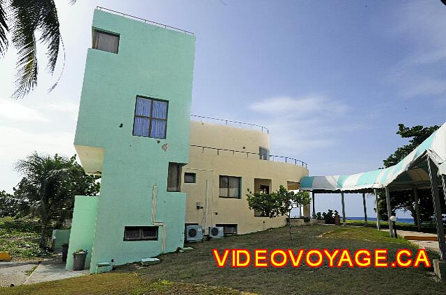 Cuba Varadero Hotel Club Kawama In the western section, there is a bar on the ground floor but bedrooms upstairs.