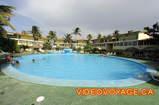 Cuba Varadero Hotel Club Kawama La piscine semble grande d'ici.