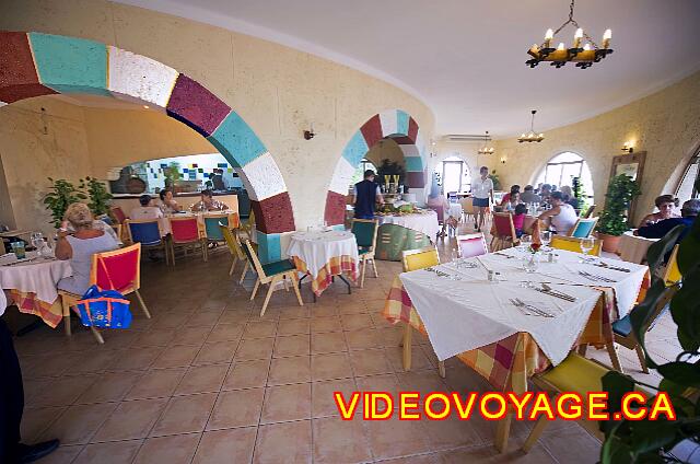 Cuba Varadero Hotel Club Kawama A medium sized restaurant.