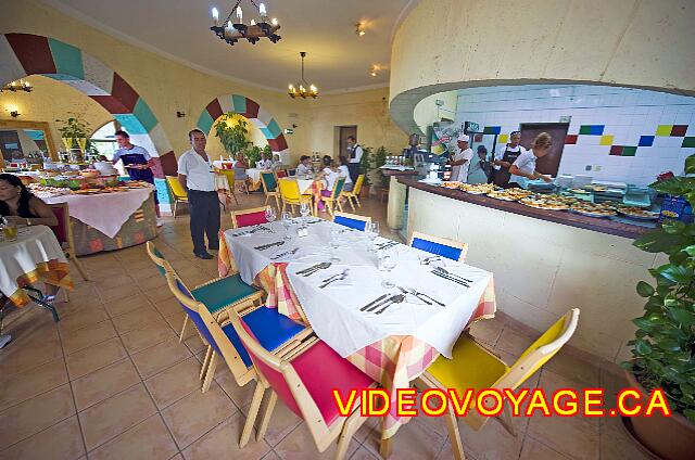 Cuba Varadero Hotel Club Kawama Tables outside the kitchen, pizza on the kitchen counter.