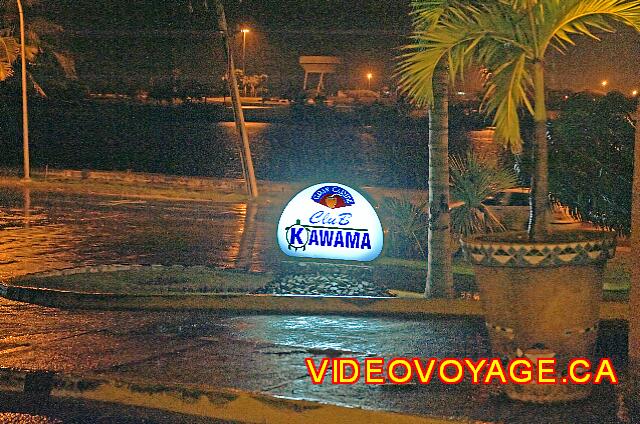 Cuba Varadero Hotel Club Kawama The sign at the front of the hotel during a rain storm.