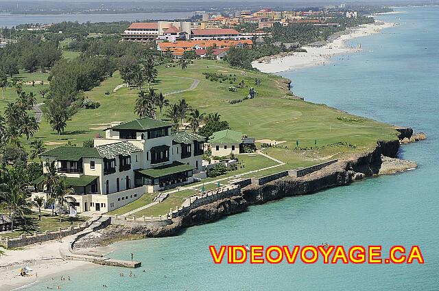 Cuba Varadero Las Americas On the rocky point, there are 2 holes of golf, with a wonderful view of the beach.