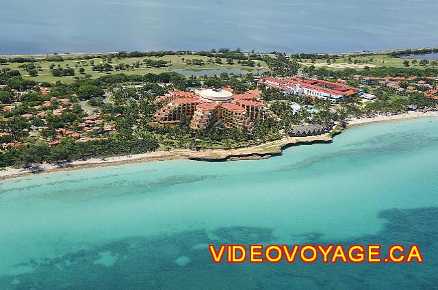 Cuba Varadero Las Americas At the other end of the beach, the rocky point with the Melia Varadero.