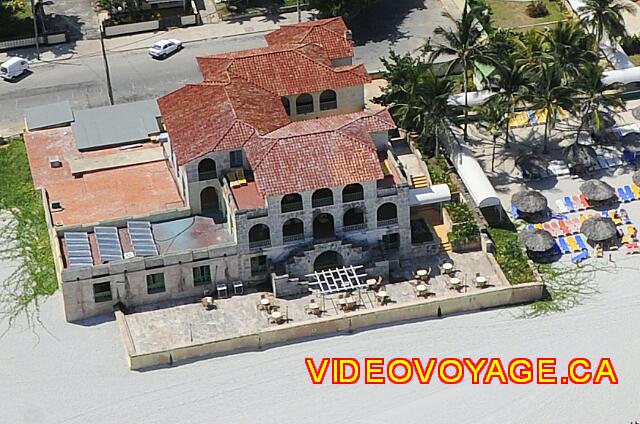 Cuba Varadero Club Los Delfines La Villa Galeon Imperial sur le bord de la plage offre des chambres moins luxueuse mais avec un charme particulier.
