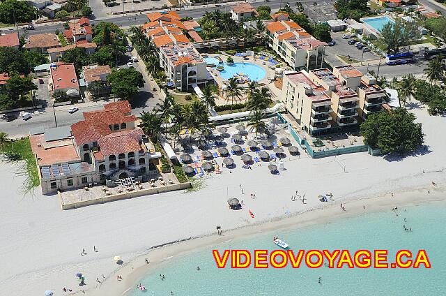 Cuba Varadero Club Los Delfines Un petit hôtel économique qui est classé 3 étoiles sur un site de petite dimension.