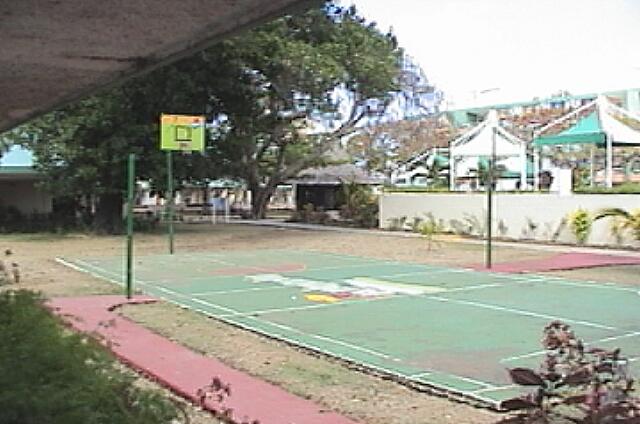 Cuba Varadero Mar del Sur A basketball and badminton field.