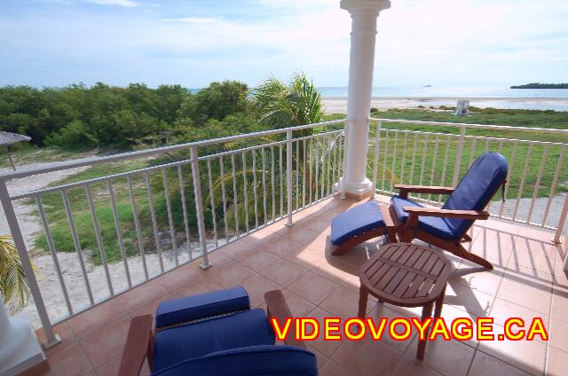 Cuba Varadero Blau Marina Varadero The second floor balcony with chairs with cushion.