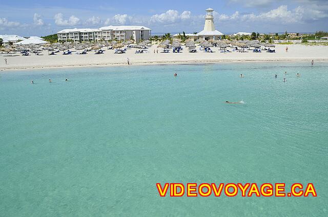 Cuba Varadero Blau Marina Varadero En la sección II, la playa ofrece un montón de palapas y sillón.