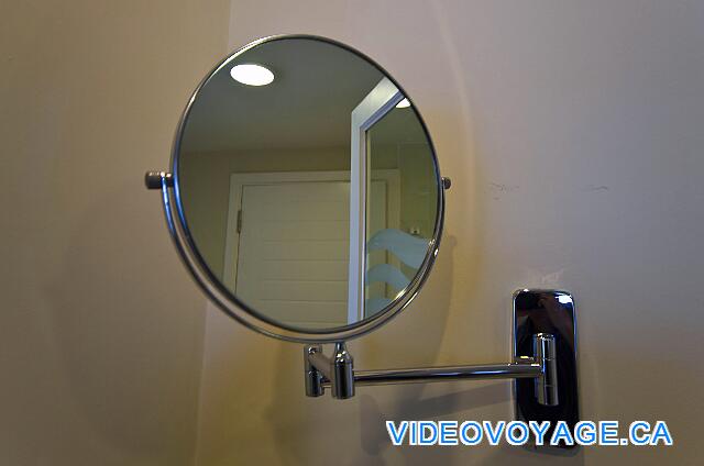 Cuba Varadero Melia Marina Varadero Magnifying mirror