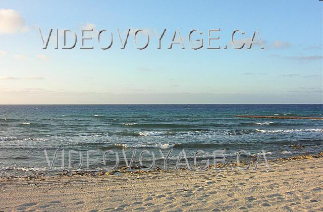 Cuba Varadero Oasis Islazul We can see the rocks at the entrance to the sea. Here there was a dock for customers docked boats over 35 meters.