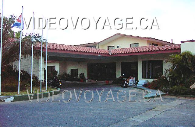 Cuba Varadero Oasis Islazul The entrance to the hotel