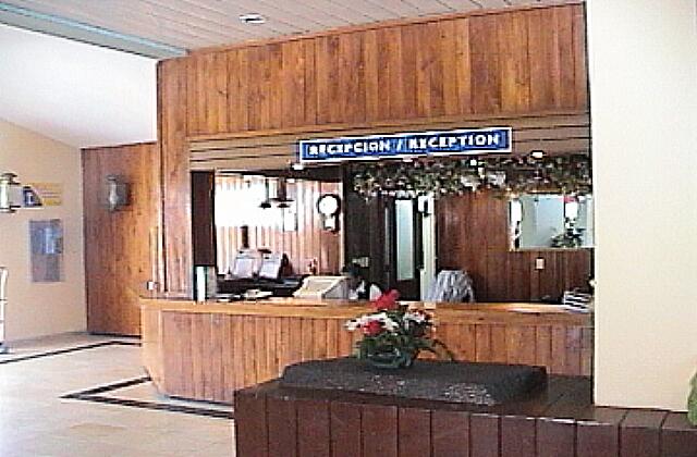 Cuba Varadero Oasis Islazul The small reception.