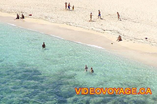 Cuba Varadero Oasis Islazul Some bathers swim between this sector and the beach.