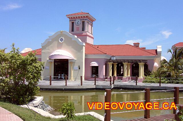 Cuba Varadero Playa Alameda Muy amplio restaurante a la carta.